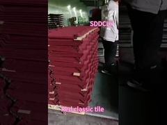 住宅用産業用 オーダーメイドのゴロゴロ屋根シート 赤石で覆われた金属タイル